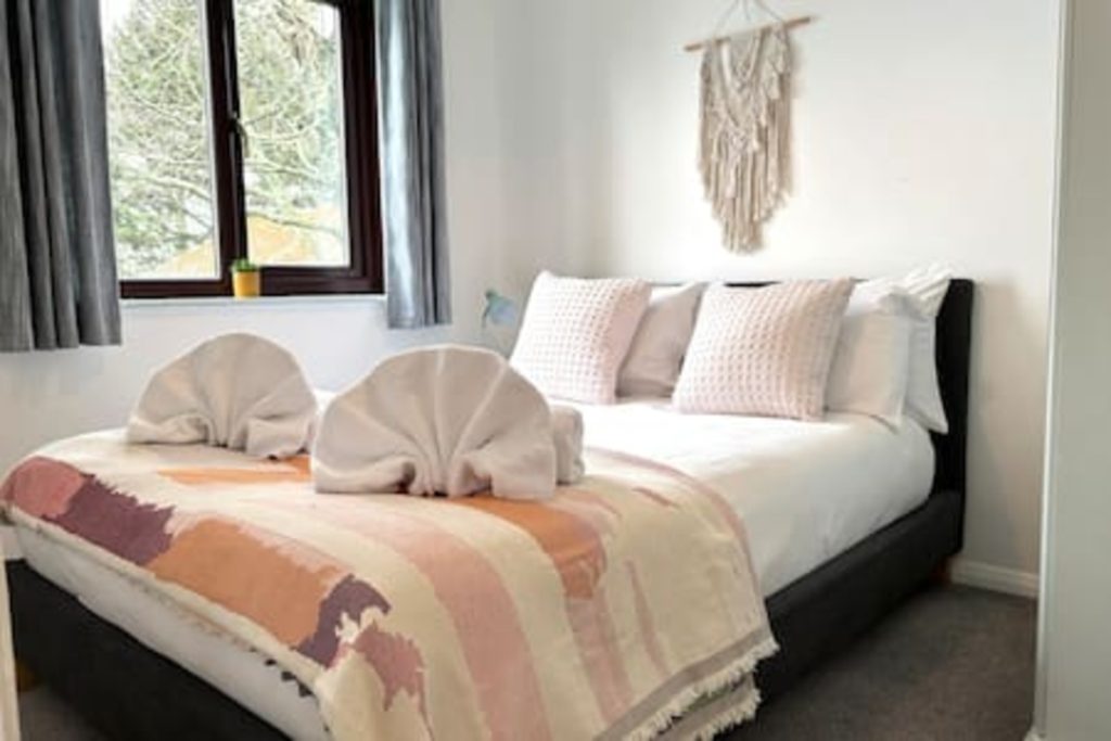 Kenegie View, Bright & Vibrant 2-Bedroom thumbnail